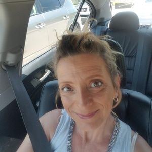 Meet your Posher, Rhonda